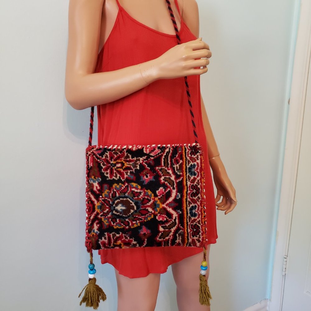 NWOT Unisex Persian carpet bag, beautiful handmade carpet bag from Iran. - Picture 6 of 14